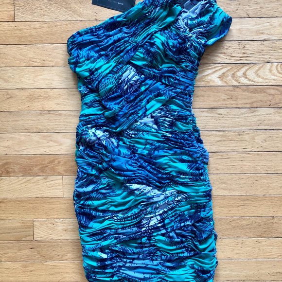 Beautiful brand new BCBG Mia one-shoulder cocktail dress - Picture 6 of 16